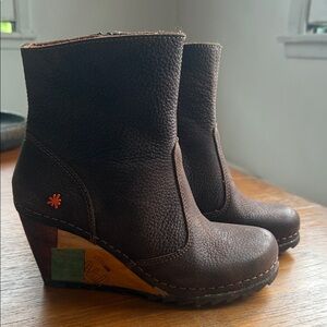 *art Brown Leather Wedge Boots